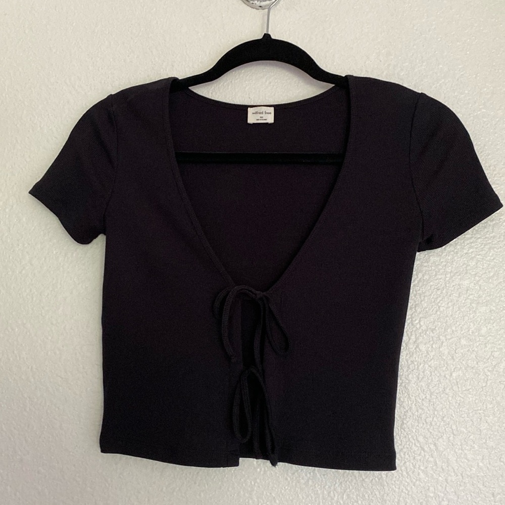 Aritzia wilfred free top